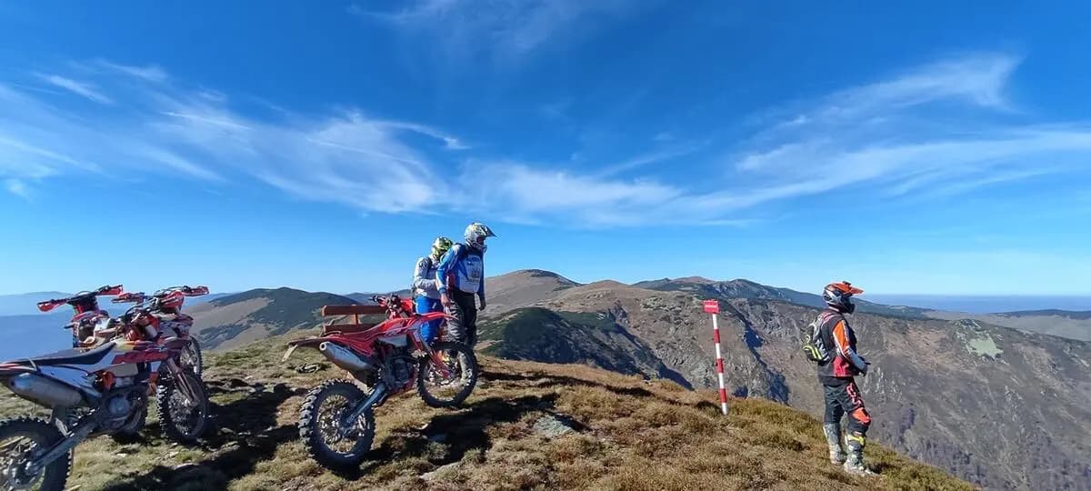 Enduro Tour Bosnien 2026: Saisonstart mit neuen Trails, Bikes & Premium-Abenteuer